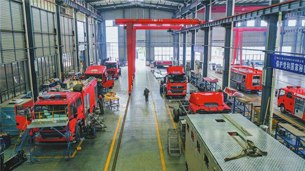 �������ό�����������|(zh��)������֮·��